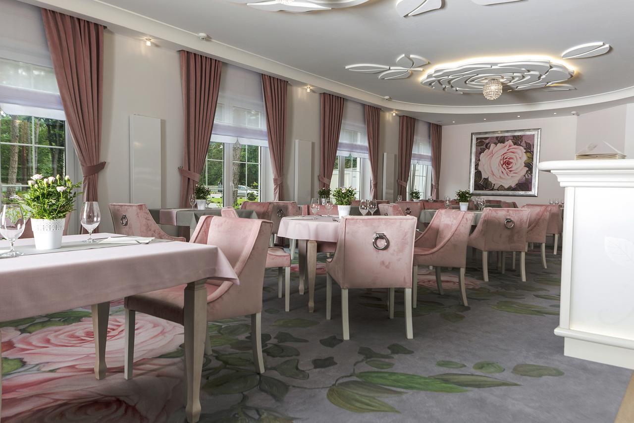 Basniowa Hotel วิสช์คูฟ ภายนอก รูปภาพ